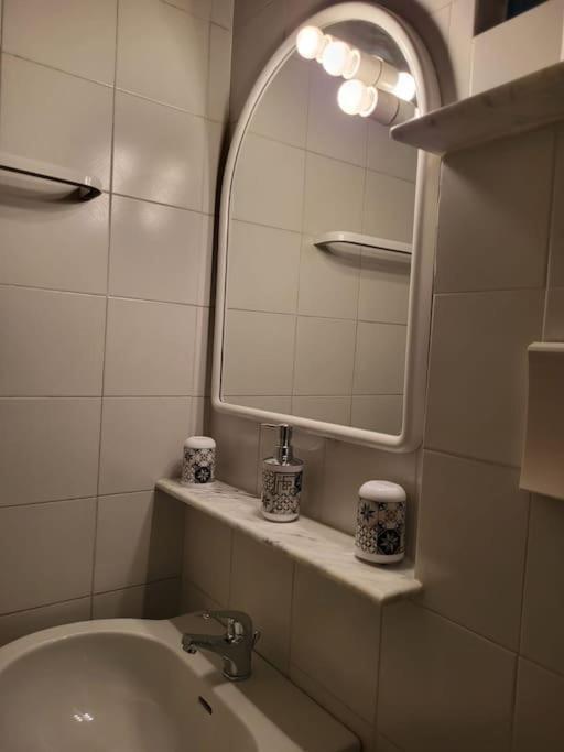 Tra Mare E Castello Apartment Специя Екстериор снимка